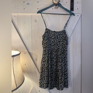 Floral dress 🪻🖤